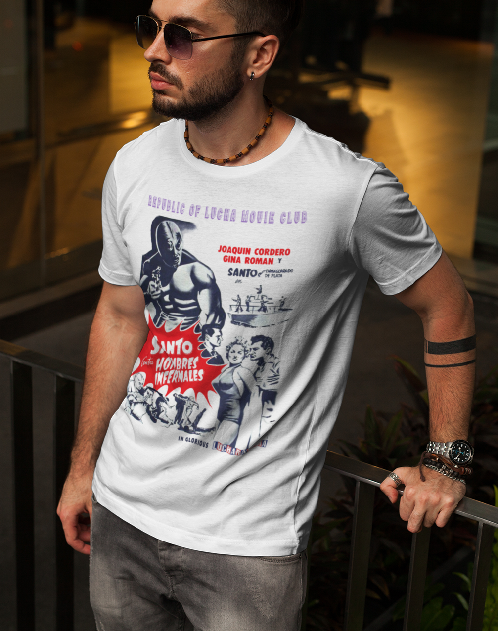 Lucha Movie Club: "SANTO CONTRA LOS HOMBRES INFERNALES"  t-shirt