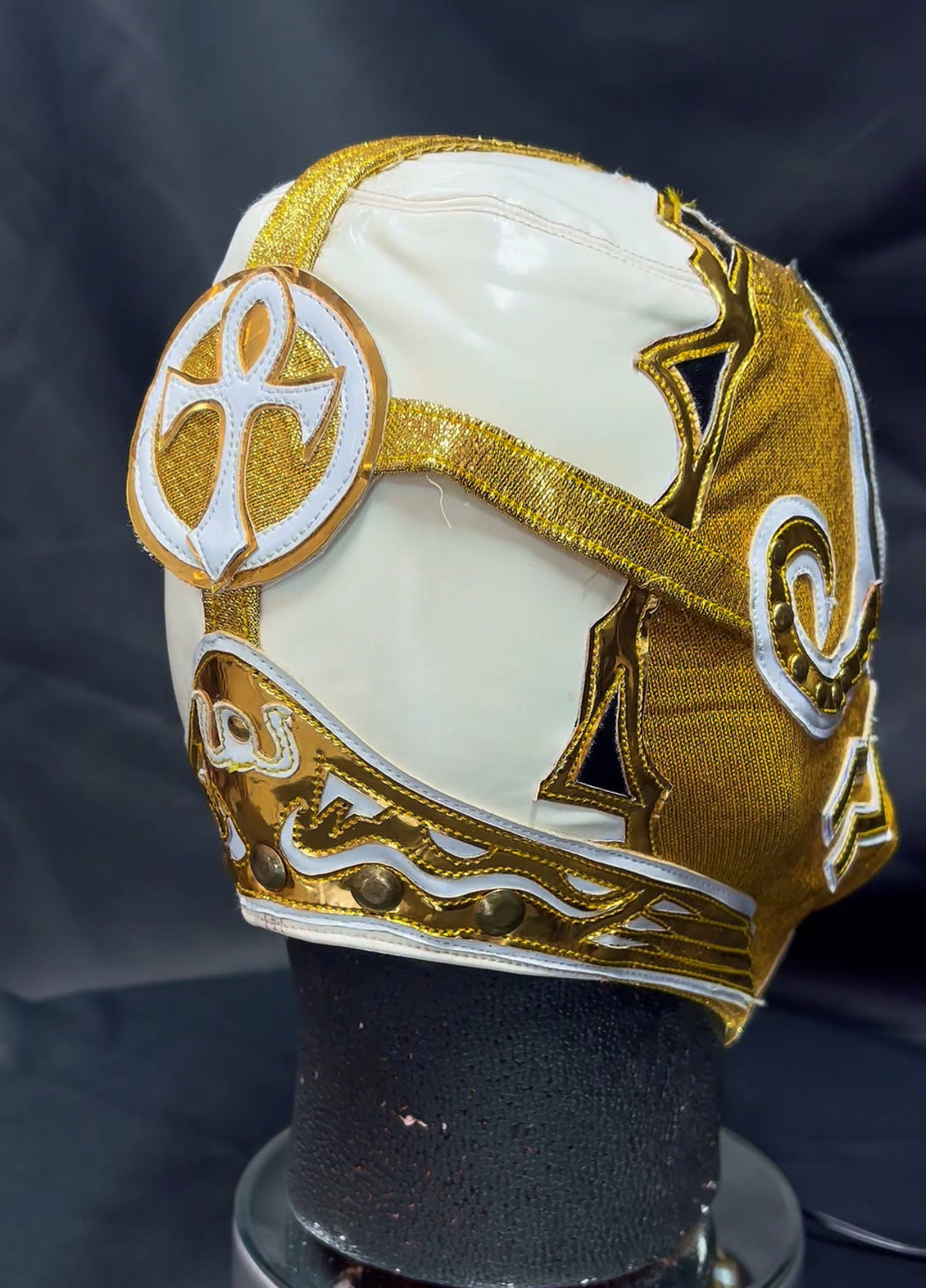 Rey Horus - "Dorado" MATCH WORN Mask