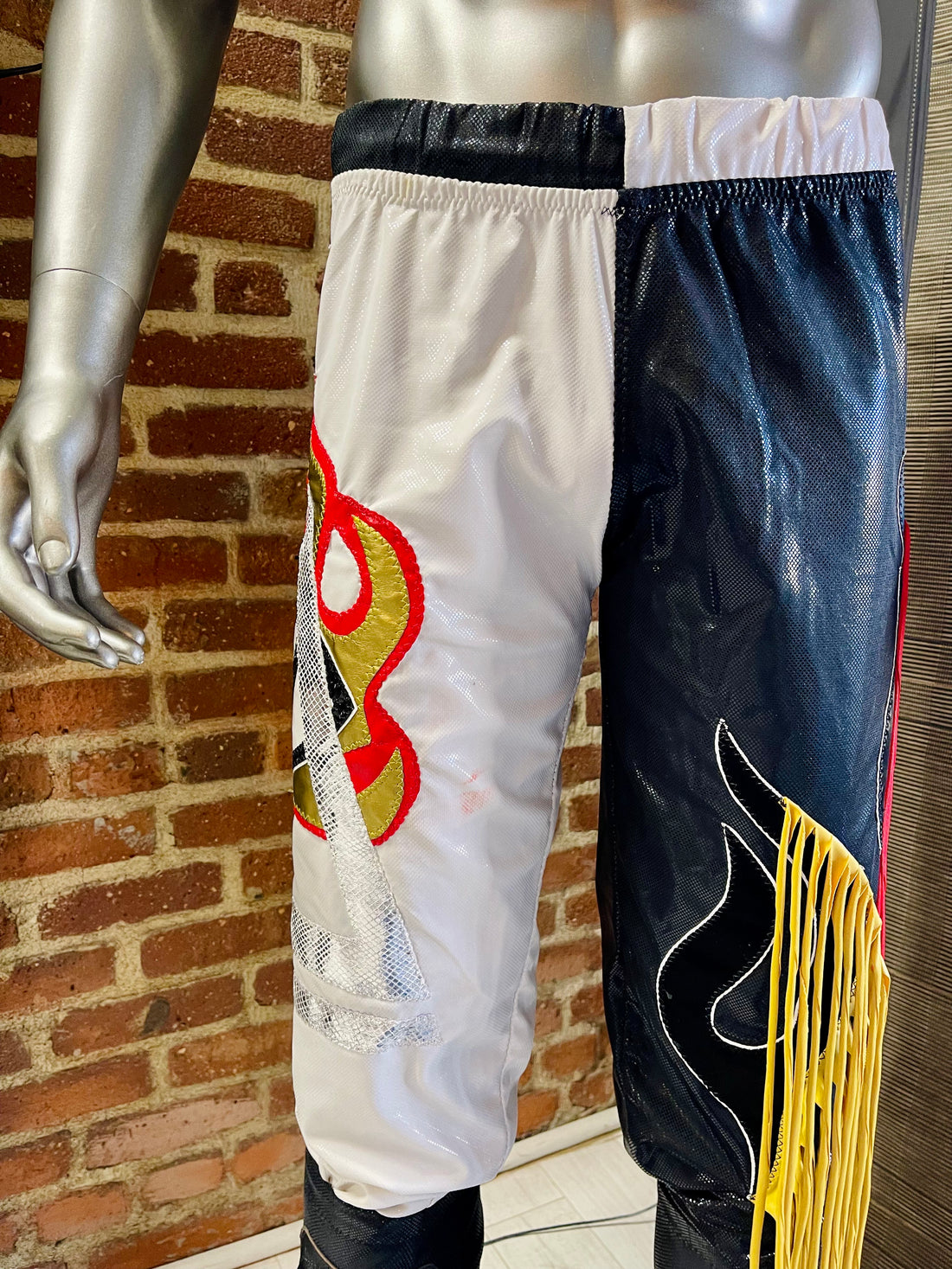 Rey Fenix "Yin Yang" 3 piece Match-Worn Gear