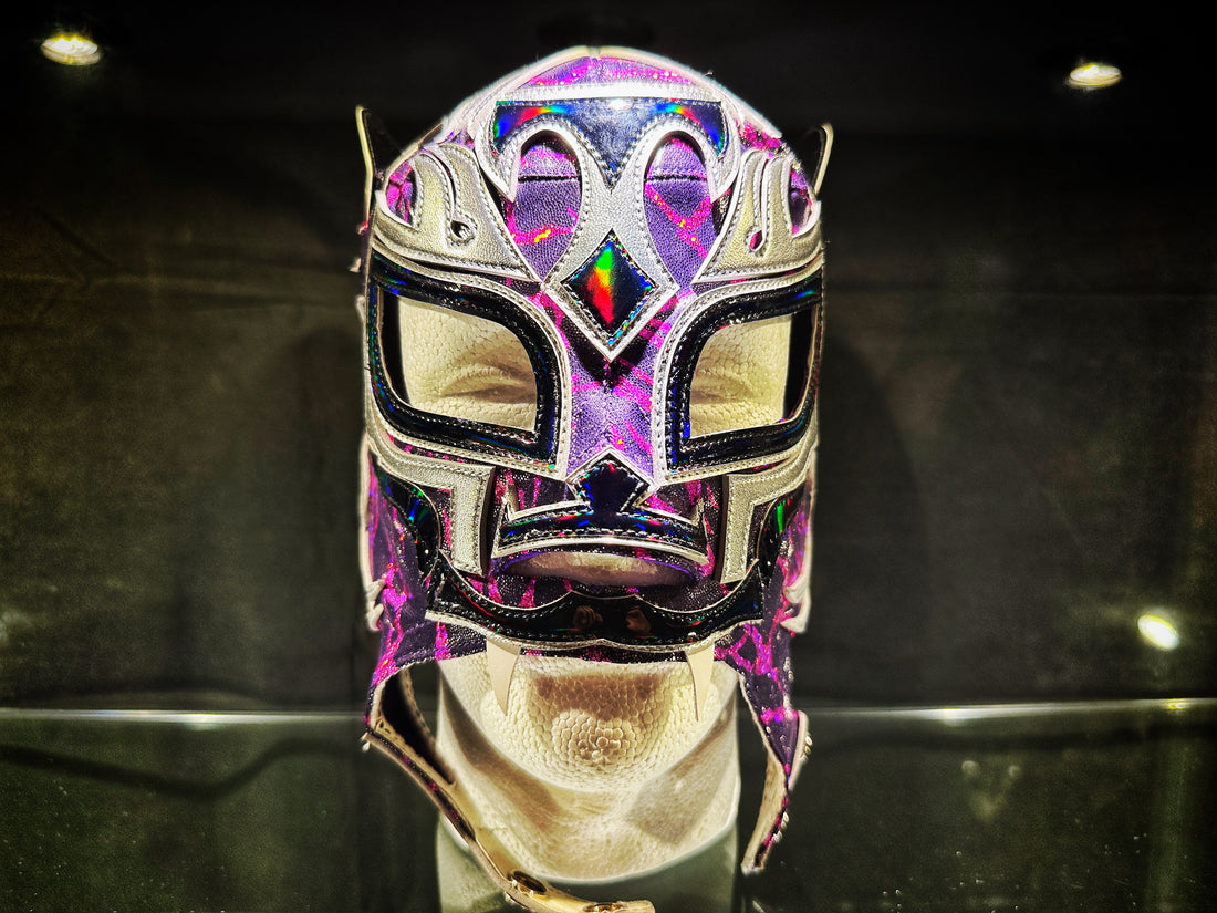 Xtreme Tiger - Electric Pink Semi Mask