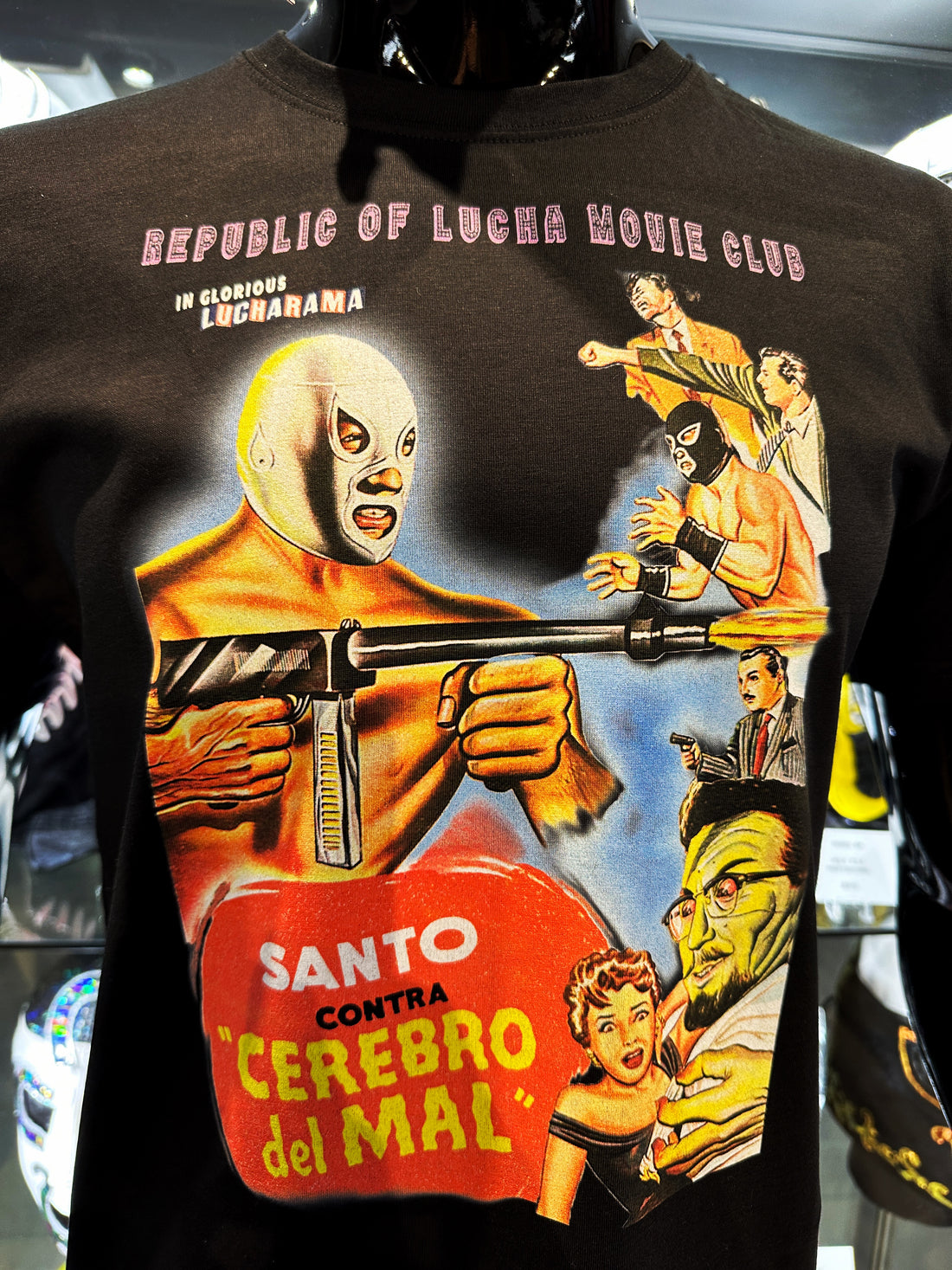 Lucha Movie Club: "SANTO VS CEREBRO DEL MAL" t-shirt